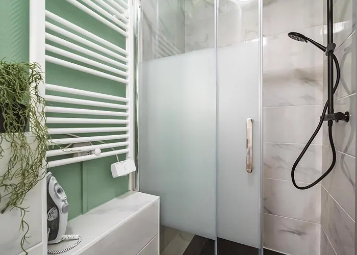 Le Cosy - 2 - Hyper Centre Апартаменты *